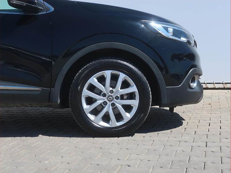 Renault Kadjar (2015) 1.6 dCi, 4X4, Serv.kniha - fotka 15 z 17