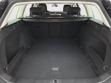 Volkswagen Passat (2018) 2.0 TDI, Automat, Navi - náhled 14