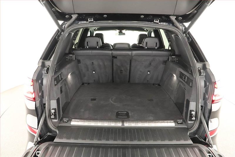BMW X5 (2020) xDrive45e iPerf. - fotka 18 z 19