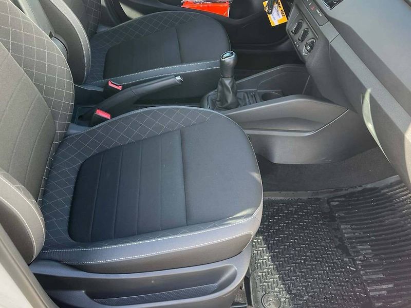 Škoda Fabia (2021) Combi Ambition 1.0 TSI - fotka 12 z 20