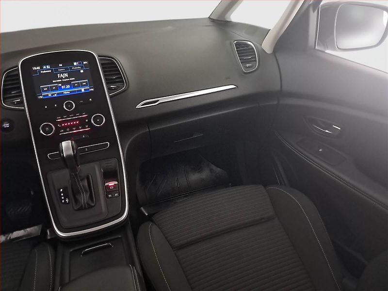 Renault Scénic (2021) 1.7 Blue dCi, Automat, Navi - fotka 8 z 19