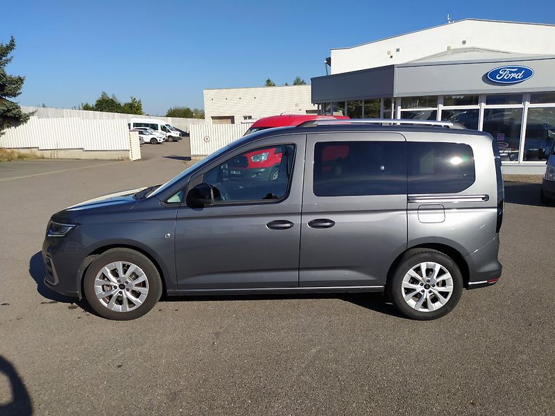 Ford Tourneo Connect (2025) 1,5 EcoBoost 85kW Titanium - fotka 2 z 19