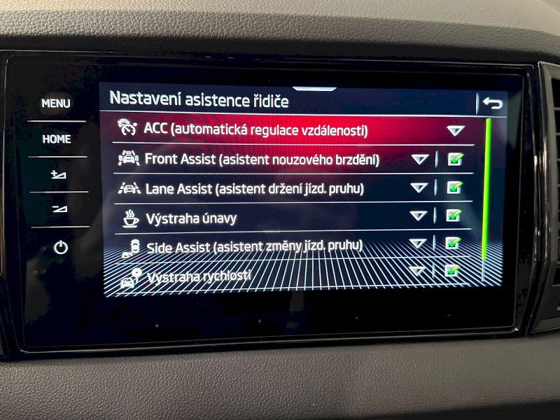 Škoda Karoq (2026) SPORTLINE 2.0TDI 110KW 4X4 DSG - fotka 29 z 42