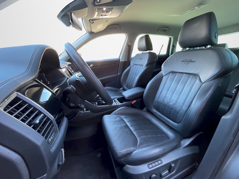 Škoda Kodiaq (2023) 2.0 TDI 147 kW 4x4 DSG L&K - fotka 23 z 35