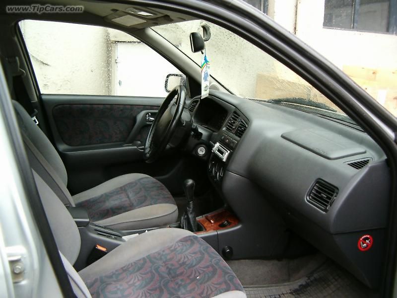 ZKUŠENOSTI UŽIVATELE: Nissan Primera P11