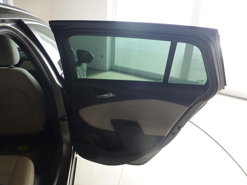 Opel Astra (2016) 1,6CDTI*ALU*PARK.S*Záruka 36mě - fotka 20 z 25