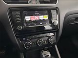 Škoda Octavia (2015) Scout 2.0 TDI, 4X4, Automat - náhled 12