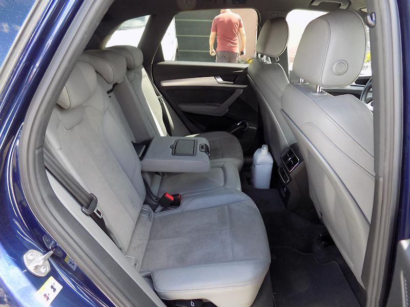 Audi SQ5 3,0 255 KW B&O, SLINE, TOP!!!! - fotka 25 z 44