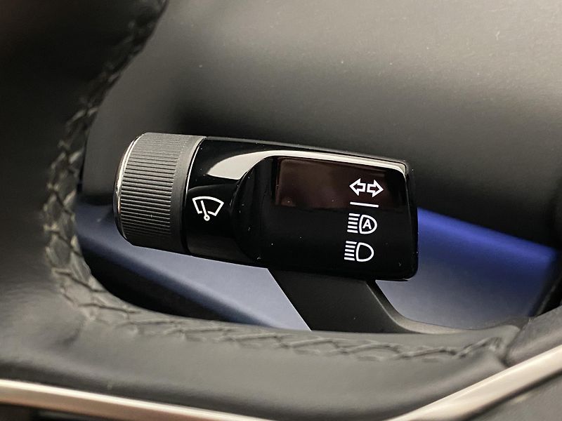 Volvo EX30 PURE ELECTRIC SINGLE PLUS CZ - fotka 22 z 63