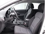 Hyundai i30 1,6 CRDi 81kW Trikolor tažné - náhled 11