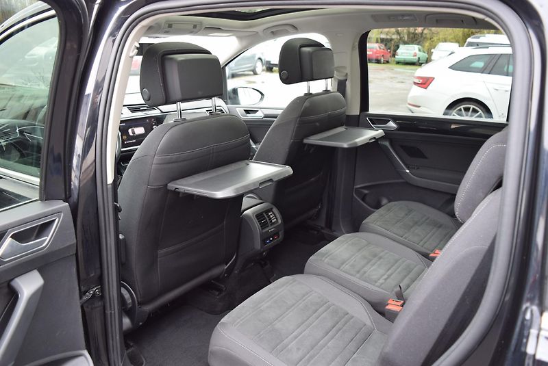 Volkswagen Touran (2018) 1.4TSI 110kw HIGHLINE TAŽ LED - fotka 21 z 50