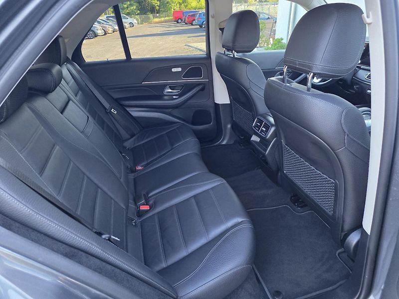 Mercedes-Benz GLE (2023) 300d 200kW 4MATIC TAŽNÉ  - fotka 10 z 29