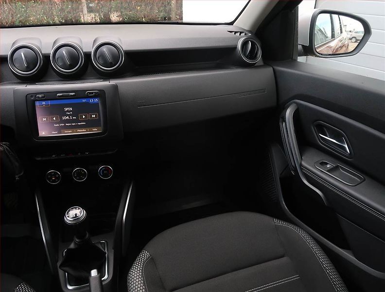 Dacia Duster (2018) 1.6 SCe, ČR,1.maj, Serv.kniha - fotka 8 z 16