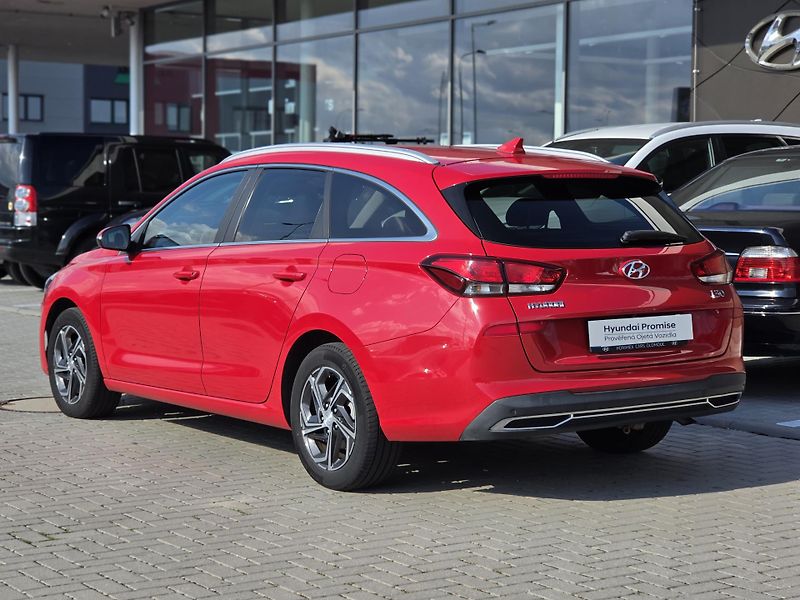 Hyundai i30 (2021) 1,5i 81kW SMART WG - fotka 3 z 17