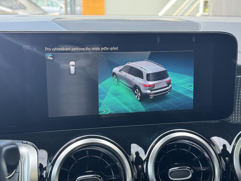 Mercedes-Benz GLB (2022) 200d 4Matic Progressive, DPH   - fotka 30 z 46