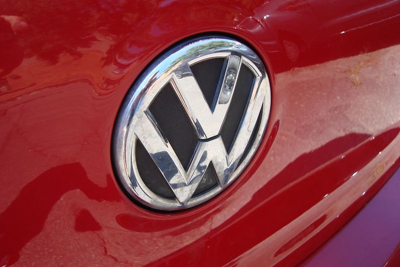 Volkswagen Golf (2011) VI,1.2TSi,ČR,Serv.Kn,114tis.km - fotka 16 z 75