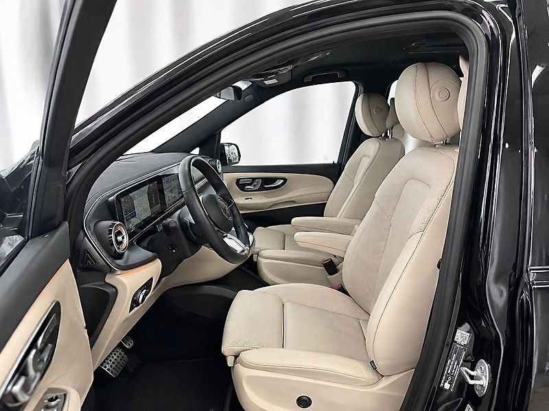 Mercedes-Benz Třídy V 300d 4M AMG LONG EXCLUSIVE, WE - fotka 10 z 33
