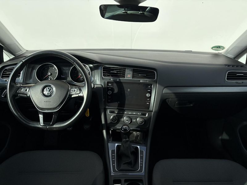 Volkswagen Golf 1.4 TSI 92kW Comfortline LED - fotka 5 z 19