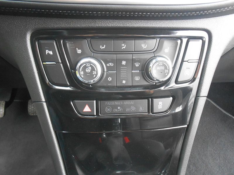 Opel Mokka 1.6CDTi,KAMERA,Kůže,Navi - fotka 33 z 42