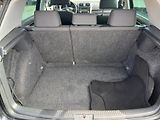 Volkswagen Golf 1.6i, GT Look, automat - náhled 29