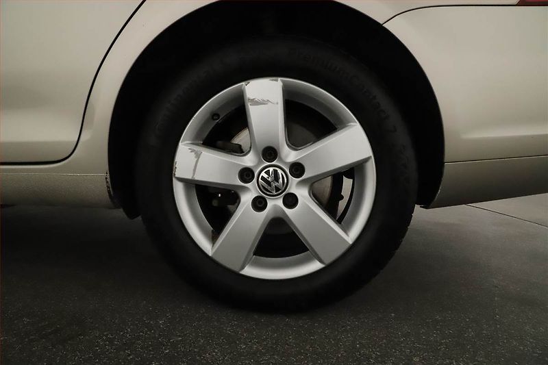 Volkswagen Golf (2013) 1.6 TDI, Tempomat - fotka 11 z 14