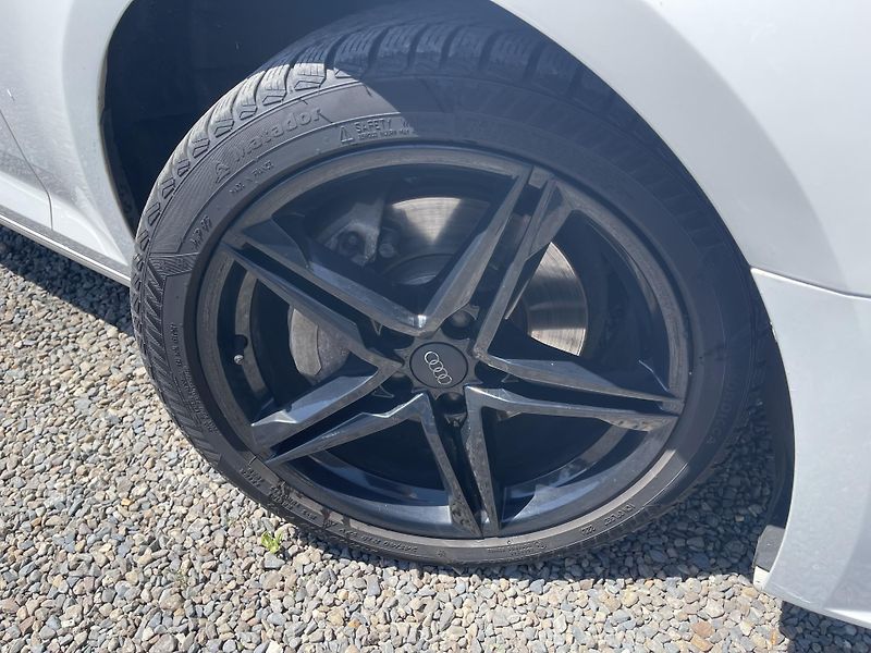 Audi A4 2.0TDi 140 kW S-Tronic 4x4 ČR! - fotka 4 z 36