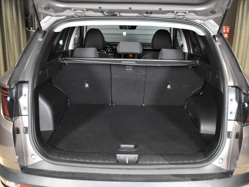 Hyundai Tucson 1,6 1.6 T-GDI tažné - fotka 10 z 17