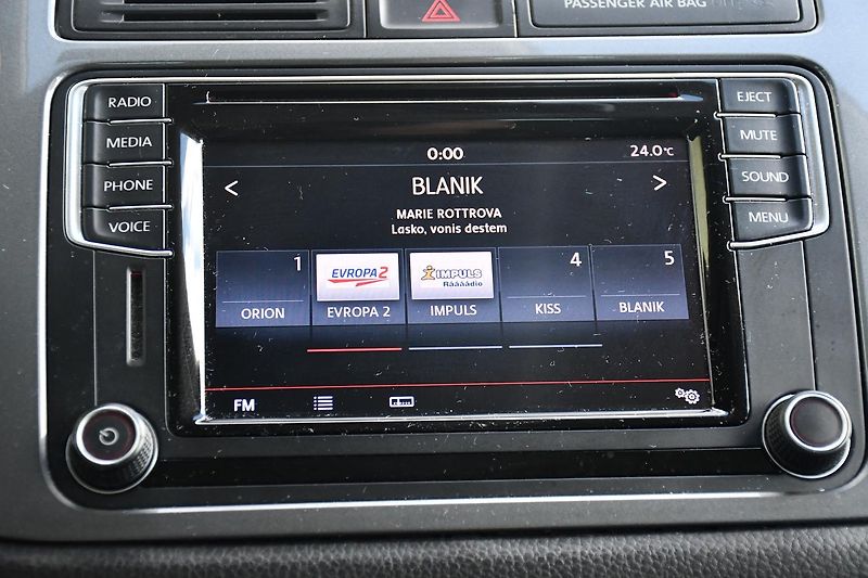 Volkswagen Tiguan 2.0TDi 110kW TAŽNÉ DSG 4MOTION - fotka 36 z 47