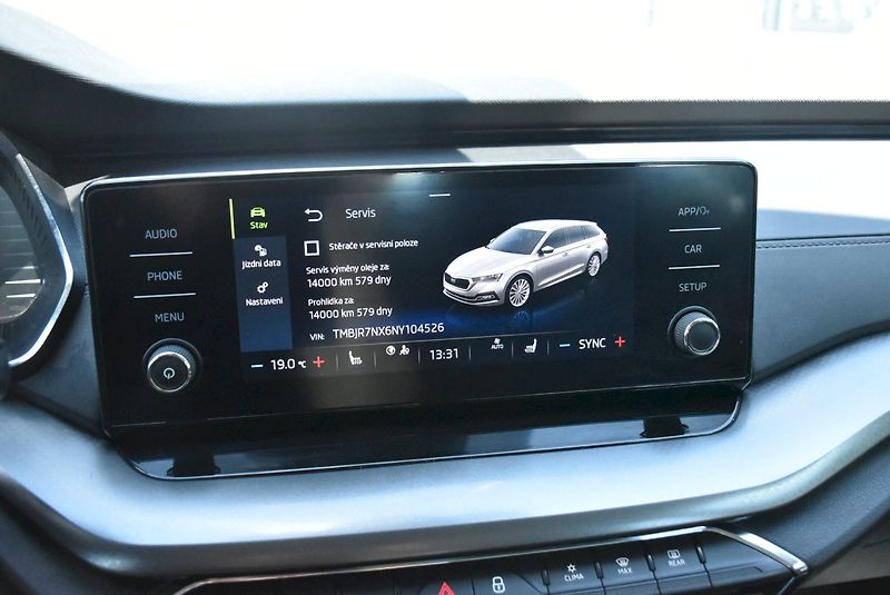 Škoda Octavia (2022) Ambition 1.5 TSI 110 kW - fotka 18 z 31