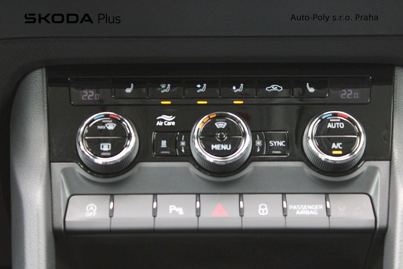 Škoda Karoq (2022) Style 2.0 TDI 110kw 4x4 DSG - fotka 16 z 25