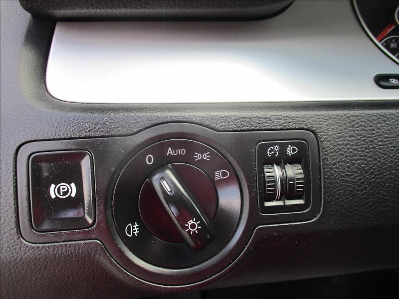 Volkswagen Passat 1,4 TSI,90kW,digiklima, Cebia, - fotka 22 z 30
