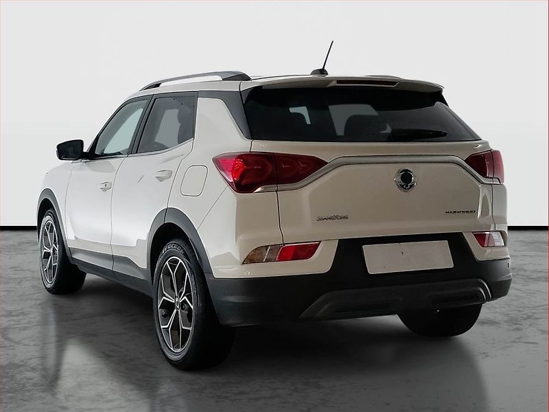 SsangYong Korando (2023) Style Plus 1.5 T-GDI, ČR,1.maj - fotka 4 z 17