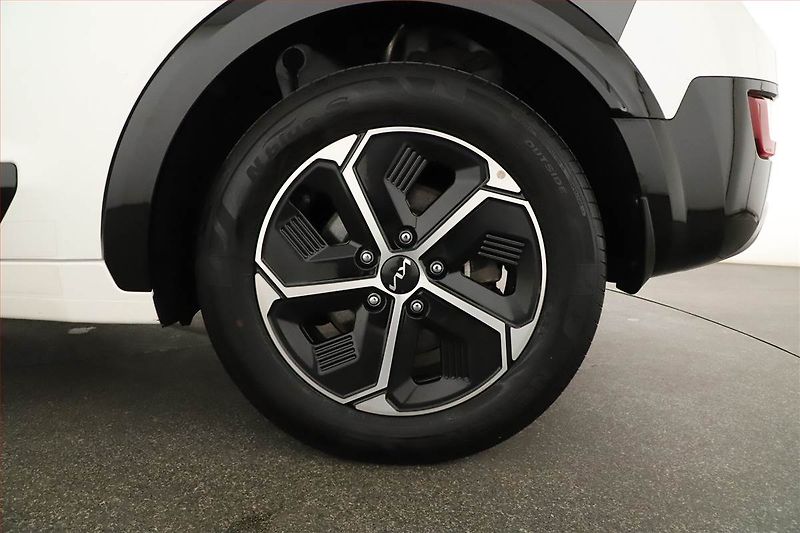 Kia Niro (2022) Plug-in Hybrid - fotka 12 z 21