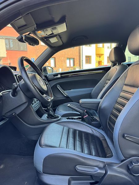 Volkswagen Beetle 1.6TDi - fotka 10 z 20