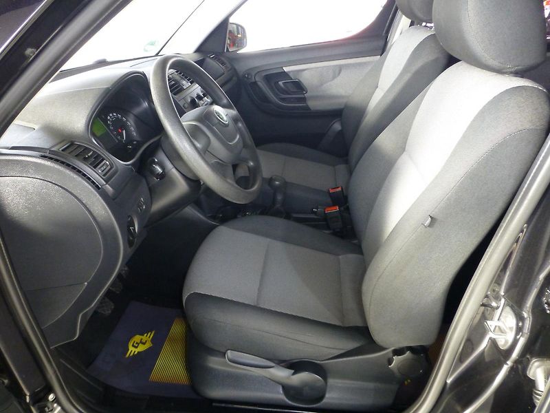 Škoda Roomster (2012) 1,4i*KLIMATIZACE*ALU*120TKM !! - fotka 11 z 25