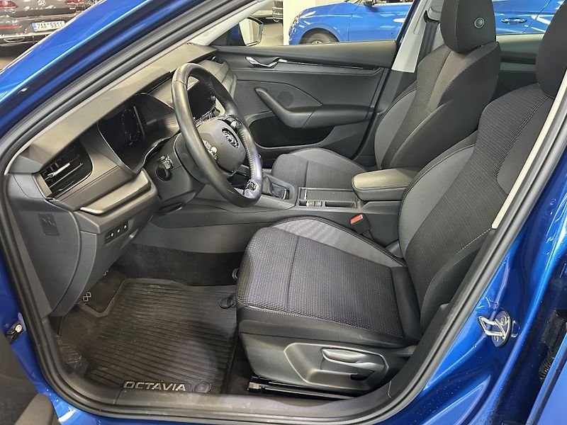 Škoda Octavia (2022) 1.0TSi Ambition PLUS 81kW - fotka 5 z 24