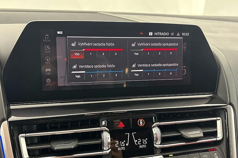 BMW Řada 8 M850i xDrive - fotka 25 z 28