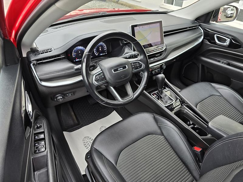 Jeep Compass 110kW LIMITED KAMERA+NAVI - fotka 10 z 44