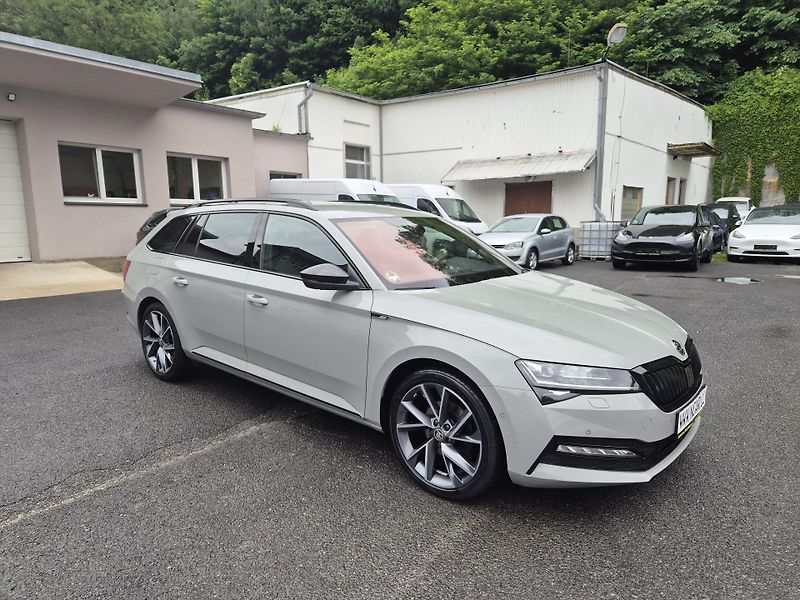Škoda Superb Combi SPORTLINE 147kw DSG 19AL - fotka 3 z 49