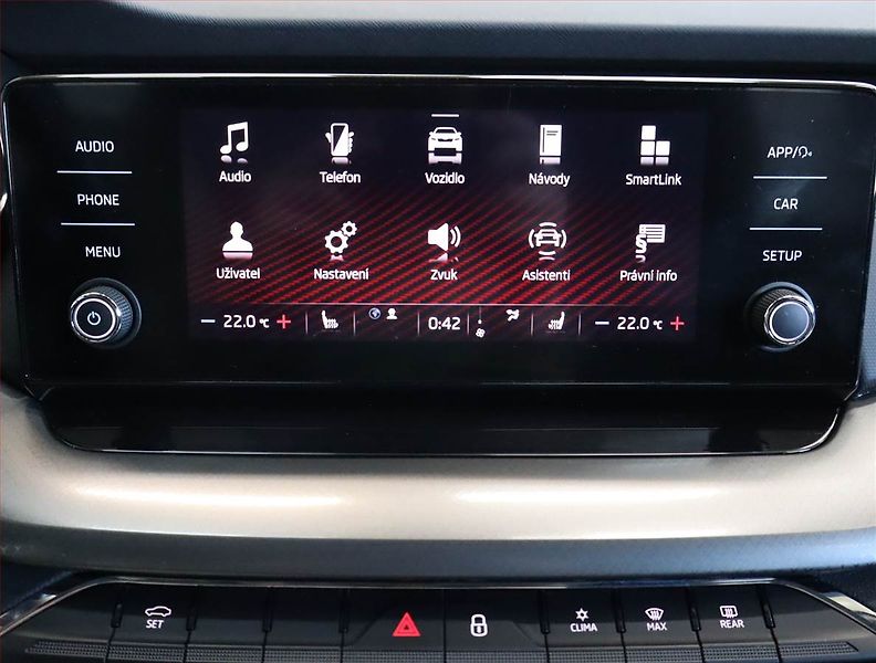 Škoda Octavia (2023) Ambition 2.0 TDI, ČR,1.maj - fotka 18 z 24