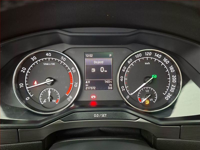 Škoda Superb (2016) Style Plus 2.0 TSI, Automat - fotka 11 z 20