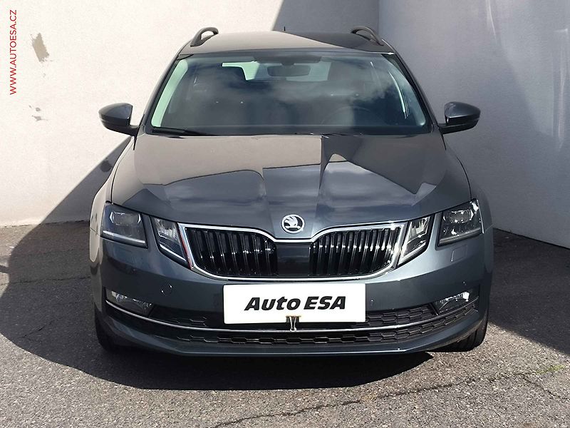 Škoda Octavia (2019) 1.6TDi, ČR, Style - fotka 2 z 22