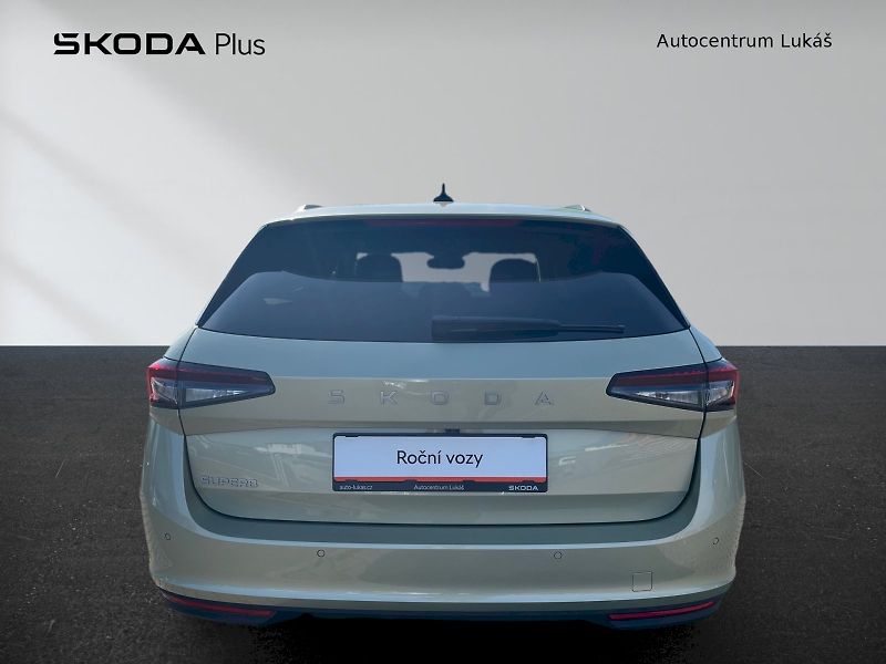 Škoda Superb (2025) COMBI SELECTION 2.0 TDI 110 kW - fotka 9 z 35