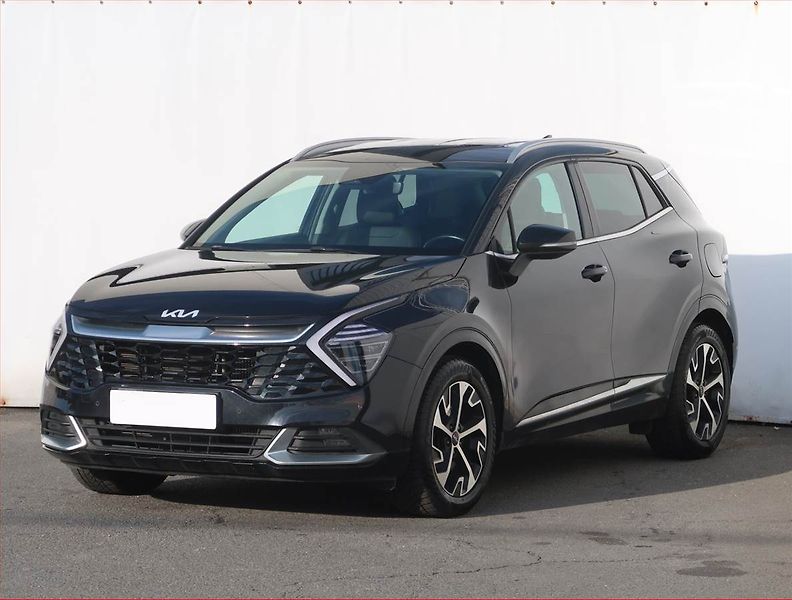 Kia Sportage (2023) 1.6 T-GDI MHEV - fotka 2 z 30