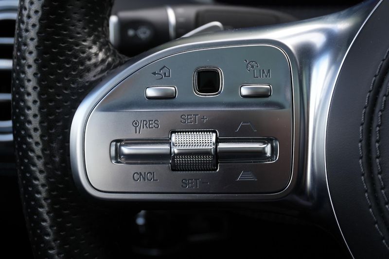 Mercedes-Benz Třídy S S560 Coupe 4Matic, ČR, Masáže - fotka 19 z 44