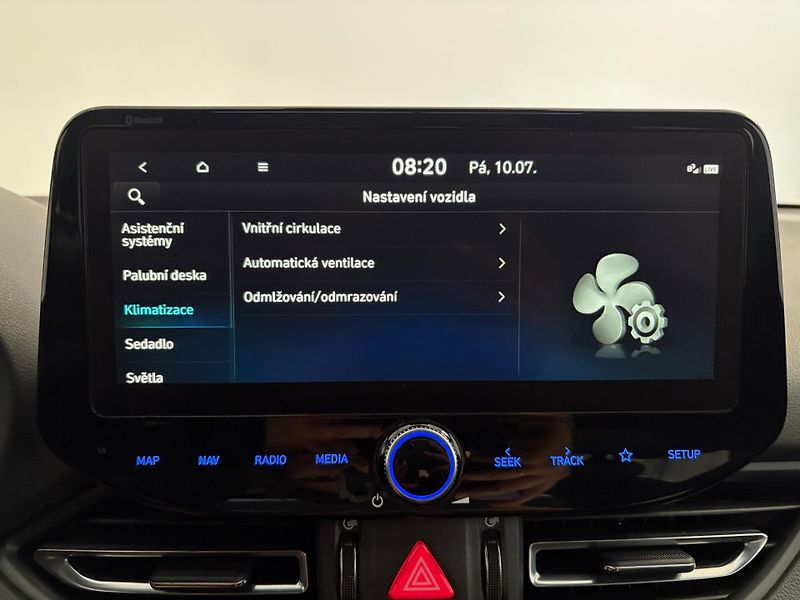 Hyundai i30 (2021) MHEV 1.5 TGDi N-line kombi - fotka 34 z 43