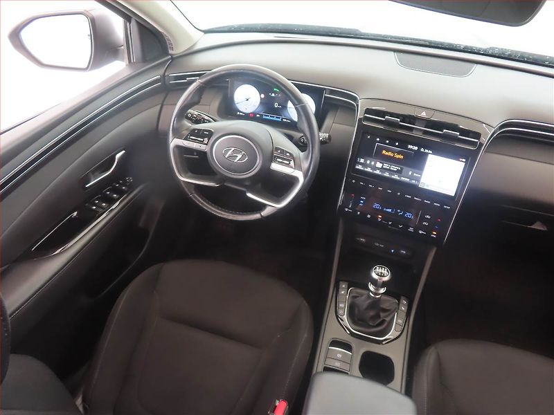 Hyundai Tucson (2021) 1.6 T-GDI - fotka 7 z 14