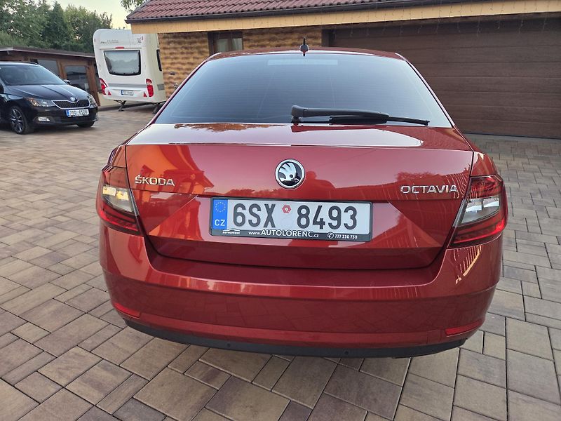 Škoda Octavia 1.6TDI 85kw nové v ČR. - fotka 13 z 43