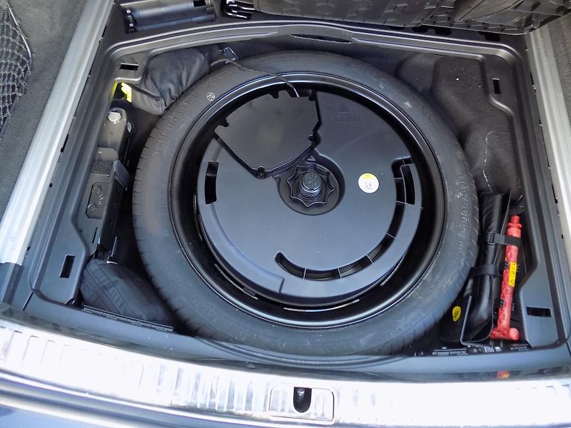 Audi A6 Avant 50 TDI V6 210 KW QUATTRO - fotka 24 z 42