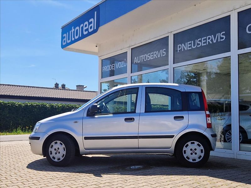 Fiat Panda 1,2 i 1 MAJITEL POUZE 40TIS.km - fotka 2 z 23